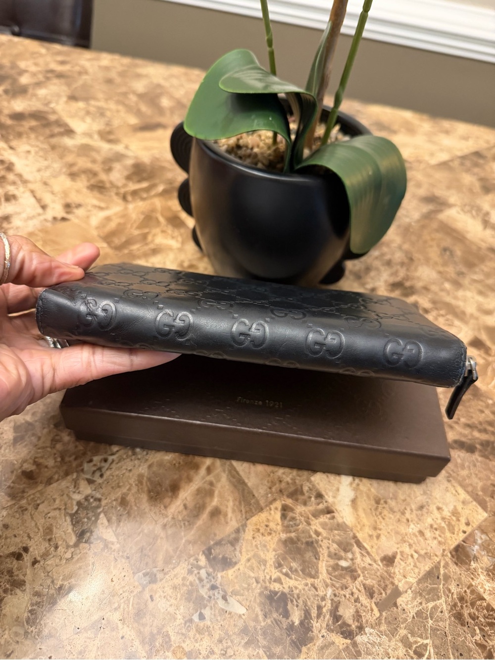 GUCCI Guccissima Leather Wallet & Box - Picture 8 of 12